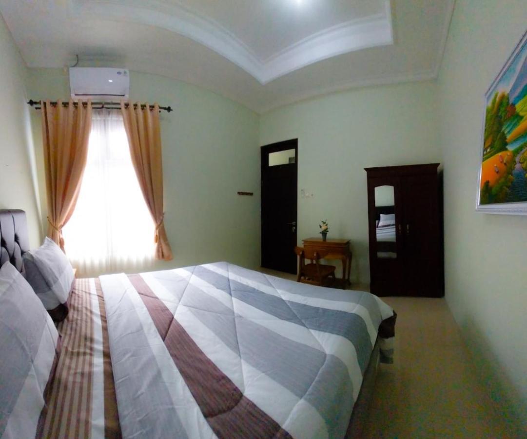 Gated 3Br Residence - 10 Mins From Malioboro Yogyakarta Kültér fotó
